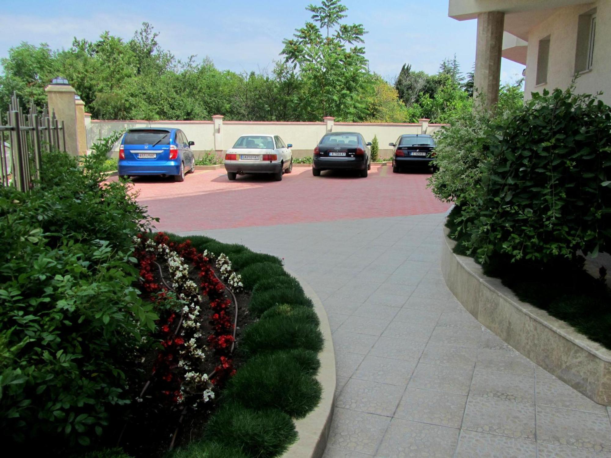 Адена Трейд Еоод Cernomoreț Exterior foto